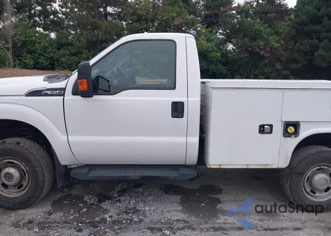 2014 Ford F350 Super Duty z USA, uszkodzony, nr VIN 1FTBF3B65EEB53963